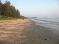Samran Beach - the beach is not the best